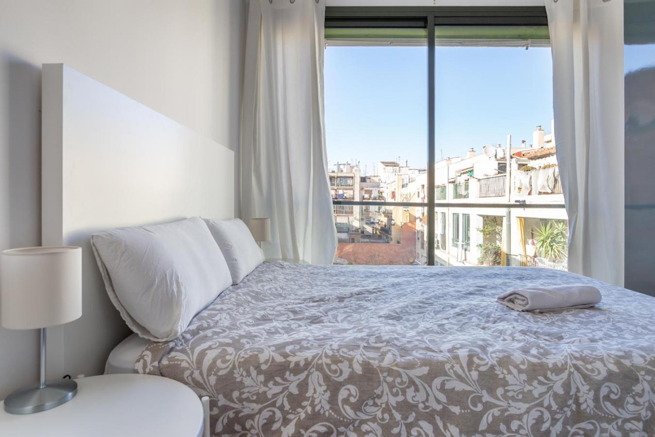 Private Rooms Near Las Ramblas Βαρκελώνη Εξωτερικό φωτογραφία